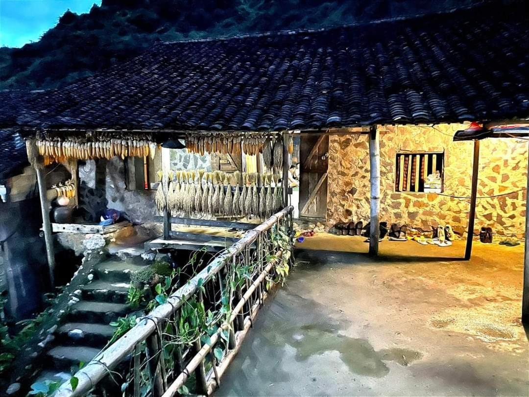 Hoang Cong Ban Gioc Homestay Каобанг Экстерьер фото