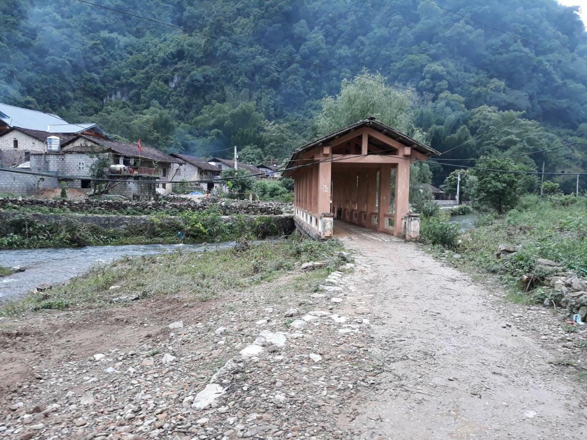 Hoang Cong Ban Gioc Homestay Каобанг Экстерьер фото